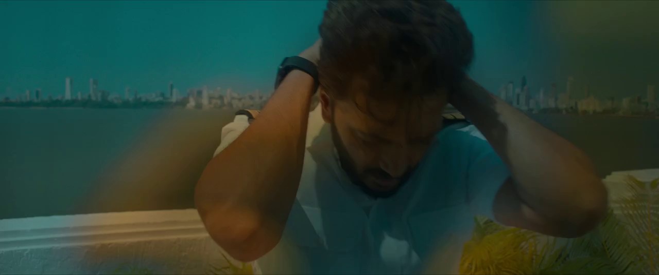 Visfot (2024) WEBRip Hindi + Tam + Tel + Kan 720p x264 AVC AAC 5.1 ESub.mkv.0001